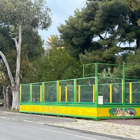 Sanny In The Center * San Remo